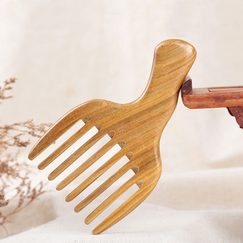 Green Sandalwood Comb