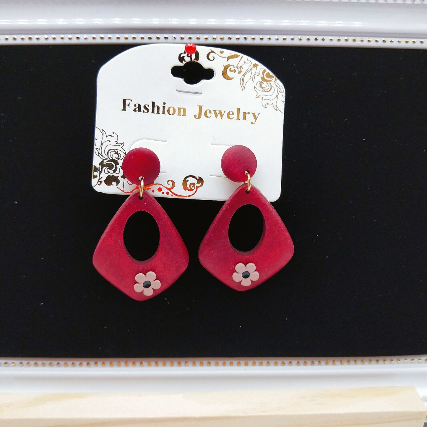 Ethnic Style Wooden Hollow Geometric Earrings