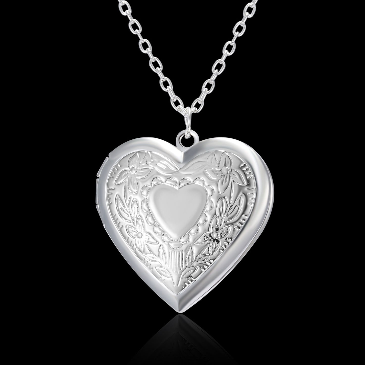 Carved Design Heart-shaped Photo Frame Pendant Necklace