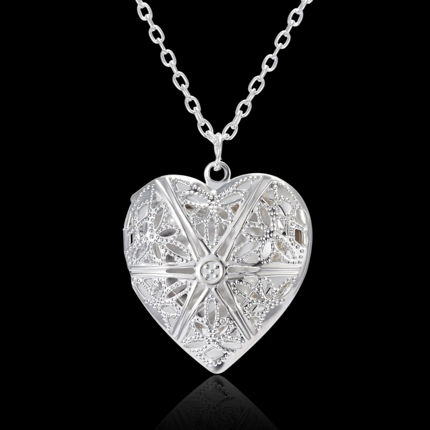 Carved Design Heart-shaped Photo Frame Pendant Necklace