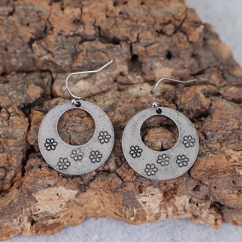Creative Carved Round Retro Geometric New Flower Earrings
