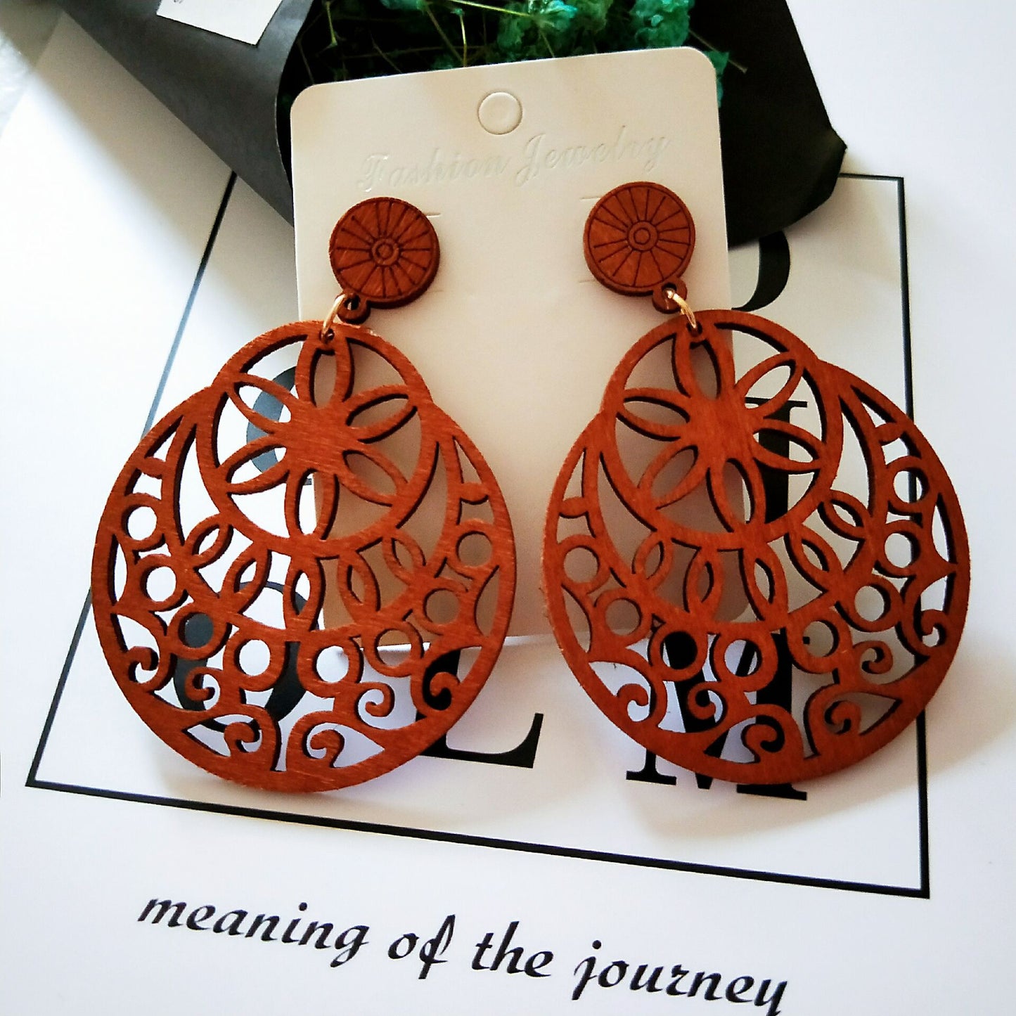 Ethnic Style Wooden Hollow Geometric Earrings