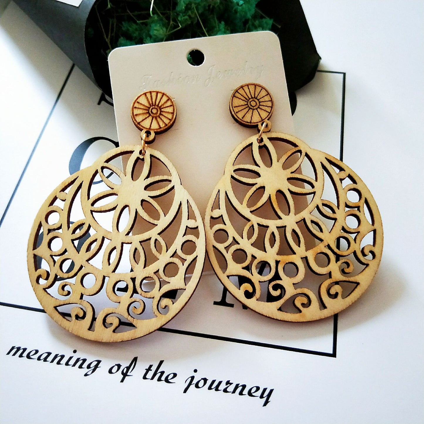Ethnic Style Wooden Hollow Geometric Earrings