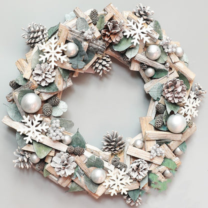 Wooden Christmas Wreath