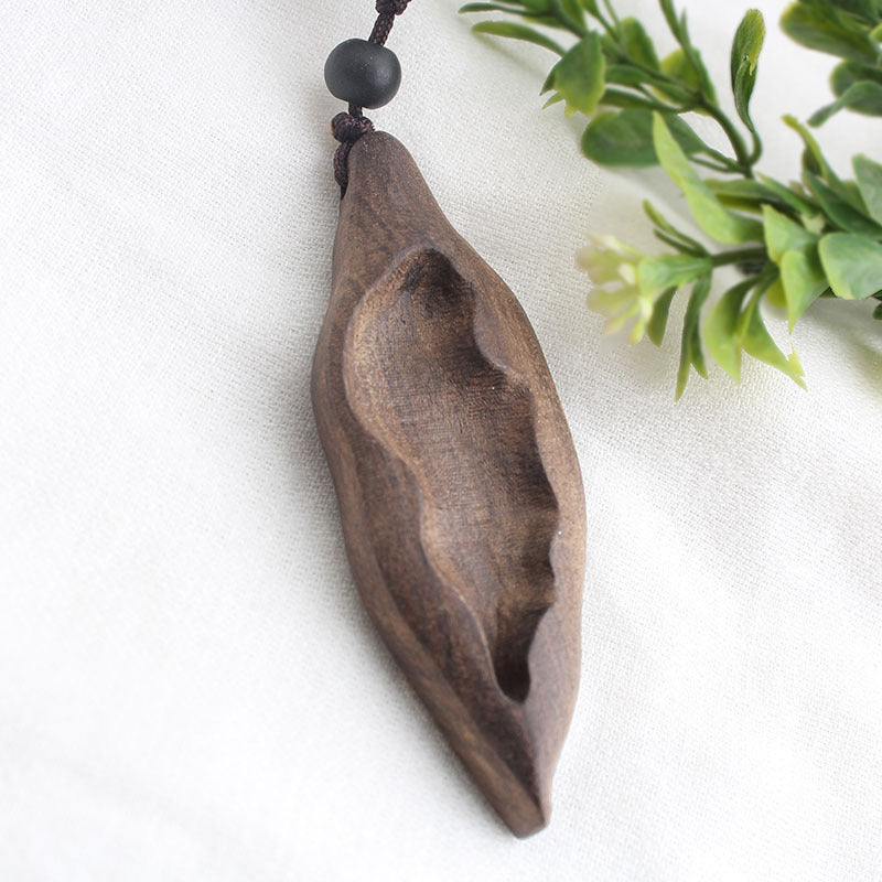 Ancient Long Sweater Wooden Chain