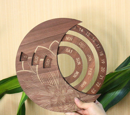 Wooden Wall Calendar