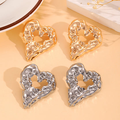 New Pleated Lava Hollow Heart-shaped Earrings