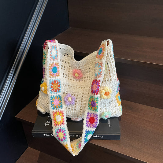 Hollow Beach Bag Women's Large Capacity Knitted Shoulder Bag