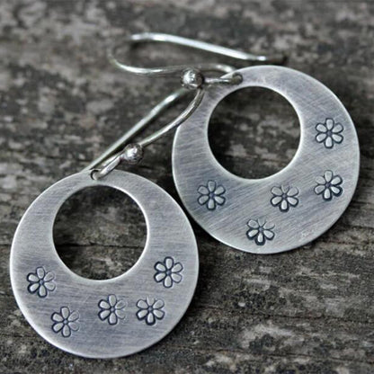 Creative Carved Round Retro Geometric New Flower Earrings