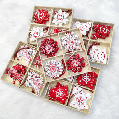 Creative Wooden Christmas Gifts Interior Decorations