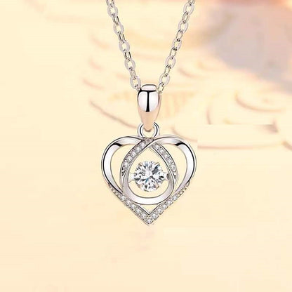 Beating Heart-shaped Luxury Love Rhinestones Necklace